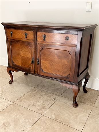 Queen Anne Solid Wood Antique Sideboard