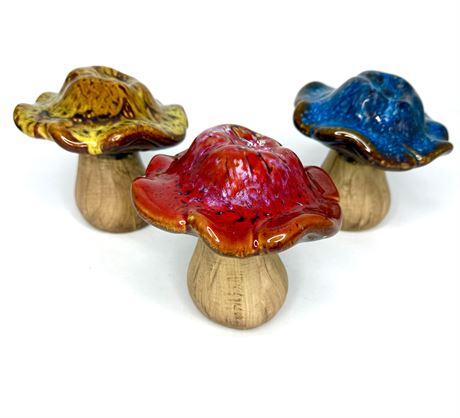 Set of 3 Glossy Ceramic Mushroom Garden Ornaments