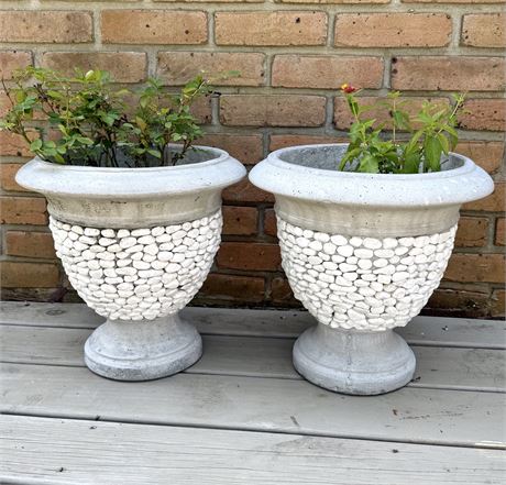 Set of 2 Concrete Pebble Stone Planter Pots