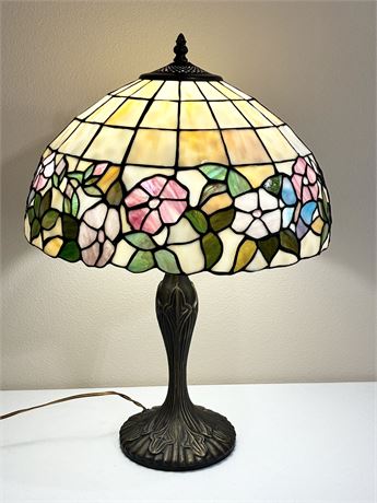 Tiffany-Style Table Lamp