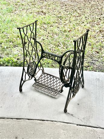Singer ~ Heavy Cast Iron Sewing Stand
