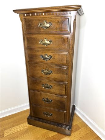 Ethan Allen Classic Manor Lingerie Chest of 7 Drawers
