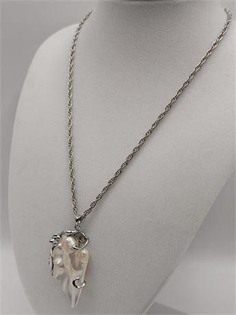 FASHION ~ Baroque Pearl Pendant Necklace