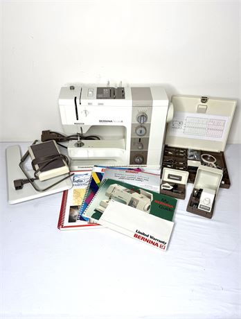Bernina Record 930 Electronic Sewing Machine with Accessories