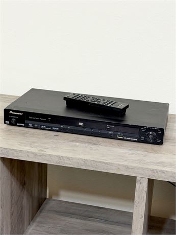 PIONEER ~ Dual Pure Cinema DVD Player