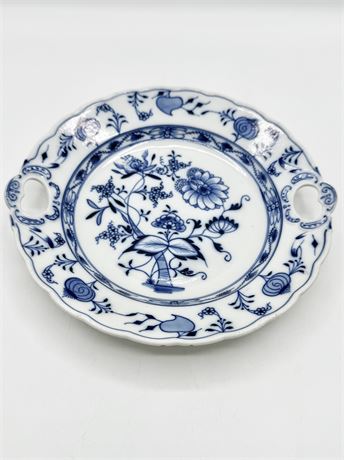 MEISSEN ~ Blue Onion (Oval Backstamp) ~ Handled Cake Plate