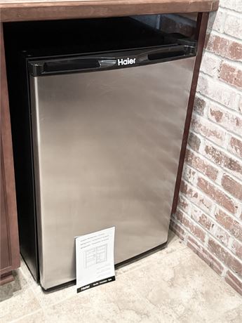 HAIER ~ 2007 Stainless Steel Compact Fridge / Freezer