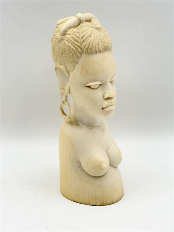 African Carving Depiction Of A Tribal Woman