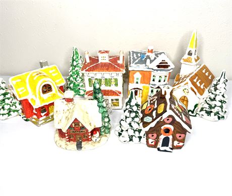 Set of 6 Ceramic Snow Village Houses From the 1970’s