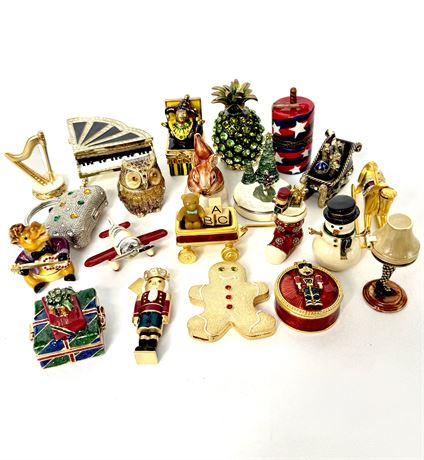 Lot of 21 Christmas Monet and Estée Lauder Pill Boxes