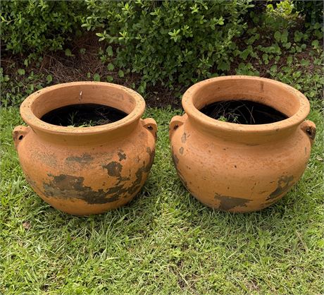 Set of 2 Large Terracotta Planter Pots