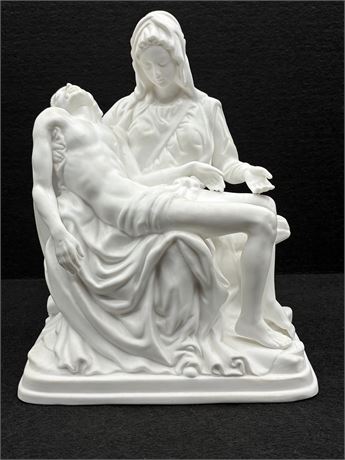LENOX ~ Pietà Sculpture