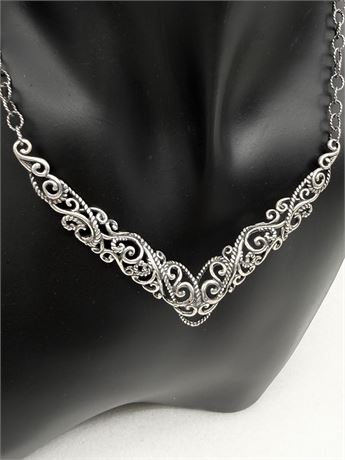 925 ~ Carolyn Pollack ~ 18" Necklace