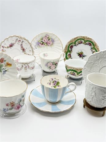 Lot Of 6 Collectable Tea Cup & Saucer Sets