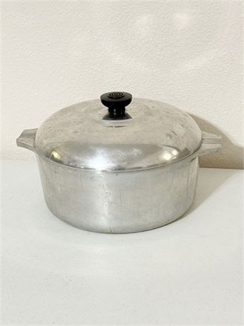 MAGNALITE ~ 5 Quart Pot