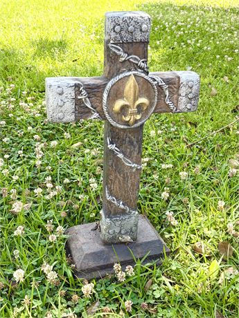 Painted Concrete Decorative Cross Statue