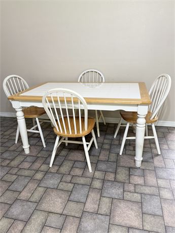 Farmhouse White & Natural Tile Top 5-Piece Dining Set