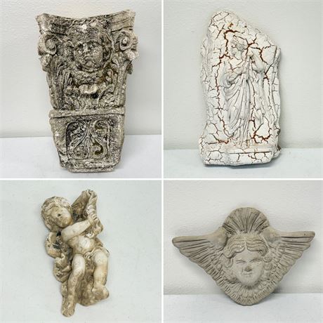 4 Assorted Garden Hanging Decor