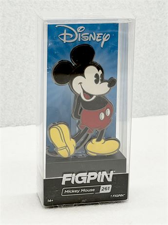 FiGPiN ~ Disney Classic Mickey Mouse #261
