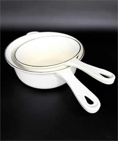 Set of 2 Le Creuset Sauce Pots - #18 and #22