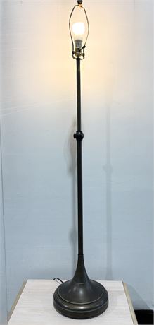 Classic Antique Brass Finish Floor Lamp ~ Adjustable Height