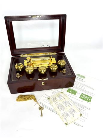 Mr. Christmas Gold Label Concertina Music Box
