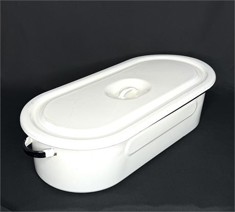 Large Vintage Enamelware Roaster Fish Poacher with Lid