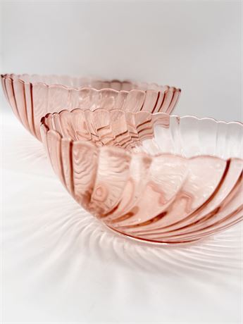 ARCOROC ~ Torsade Pink ~ Set Of 2 Bowls