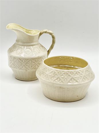 BELLEEK POTTERY ~ Creamer & Sugar Set