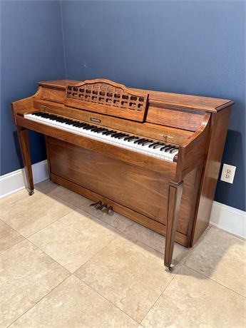 BALDWIN ~ Spinet Piano