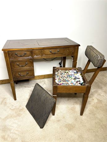 Singer Sewing Table With Working Singer Sewing Machine