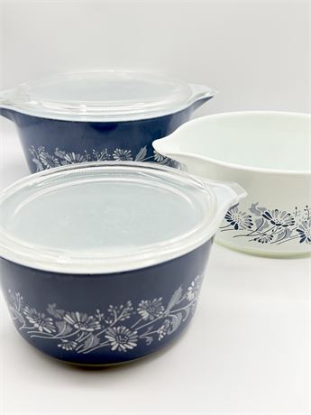 PYREX ~ Colonial Mist ~ Cinderella Casseroles Set Of (3)