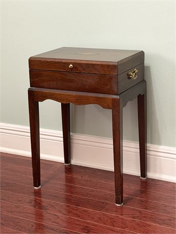 Mahogany Inlaid Shell Box On Stand