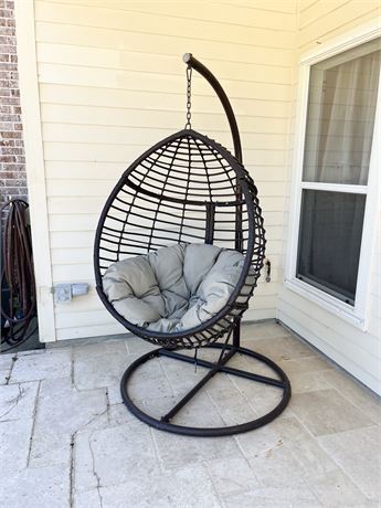 Weather Resistant Brown Wicker Egg Chair With Standard