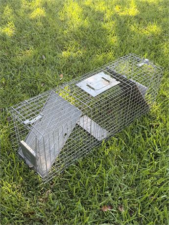 HAVAHART ~ Live Animal Trap