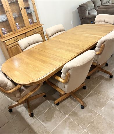 Amish Made / DOUGLAS ~ Solid Wood Dining Table & (6) Rolling Swivel Chairs