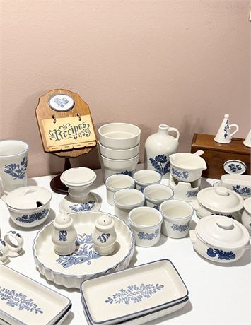 PFALTZGRAFF ~ Yorktowne ~ 37Pc Stoneware Misc Set