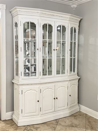 Farmhouse Style Lighted China Cabinet