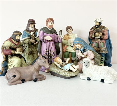 GRANDEUR NOEL ~ 9-Pc Porcelain Nativity Set