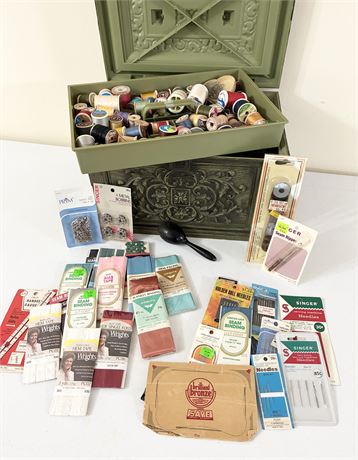 MAX KLEIN ~ Vintage Plastic Sewing Box & Accessories