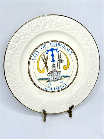 Seal of Thibodaux Louisiana Woman’s Club Anniversary Plate