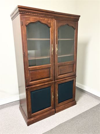 HOOKER FURNITURE ~ Pair of Lighted Entertainment Cabinets