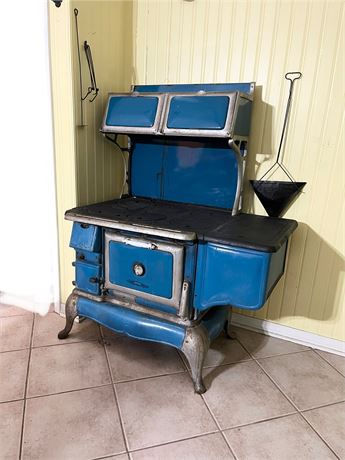 ROESCH ENAMEL RANGE ~ Enamel On Cast Iron Cook Stove ~ Super Heavy