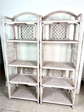 Set of 2 Light Pink Bamboo Shelves
