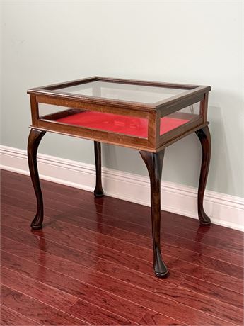 Solid Wood Queen Anne Style Glass Display Side Table