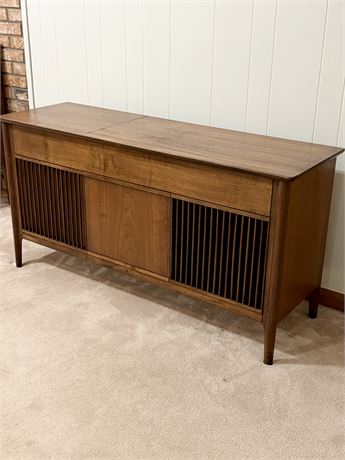 PILOT ~ MCM Deluxe Stereo Console With Record Player