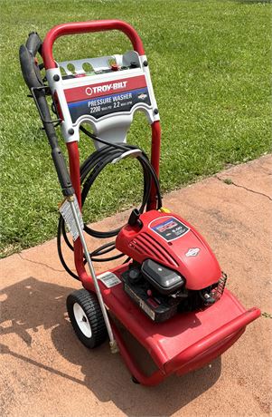 Troy-Bilt 2200 Max PSI with Briggs & Stratton Engine