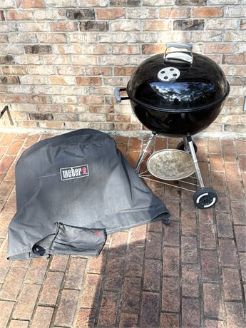 Weber Charcoal Grill With Cover