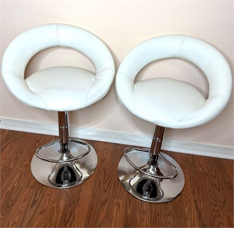 Set of 2 White MCM Style Chrome Base Barstools