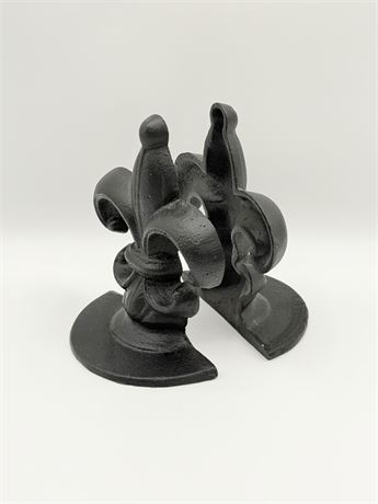 Iron Fleur De Lis Bookends